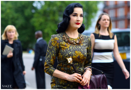 Diät der Stars: Dita Von Teese und ausgewogene Diät