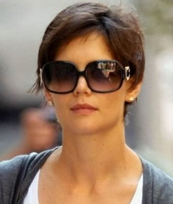 XXL-Sonnenbrille: Katie Holmes' Beautytipps