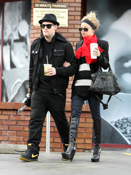 Starbucks: Nicole Richie und Joel Madden - Starbucks