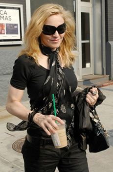 Starbucks: Madonna und Starbucks